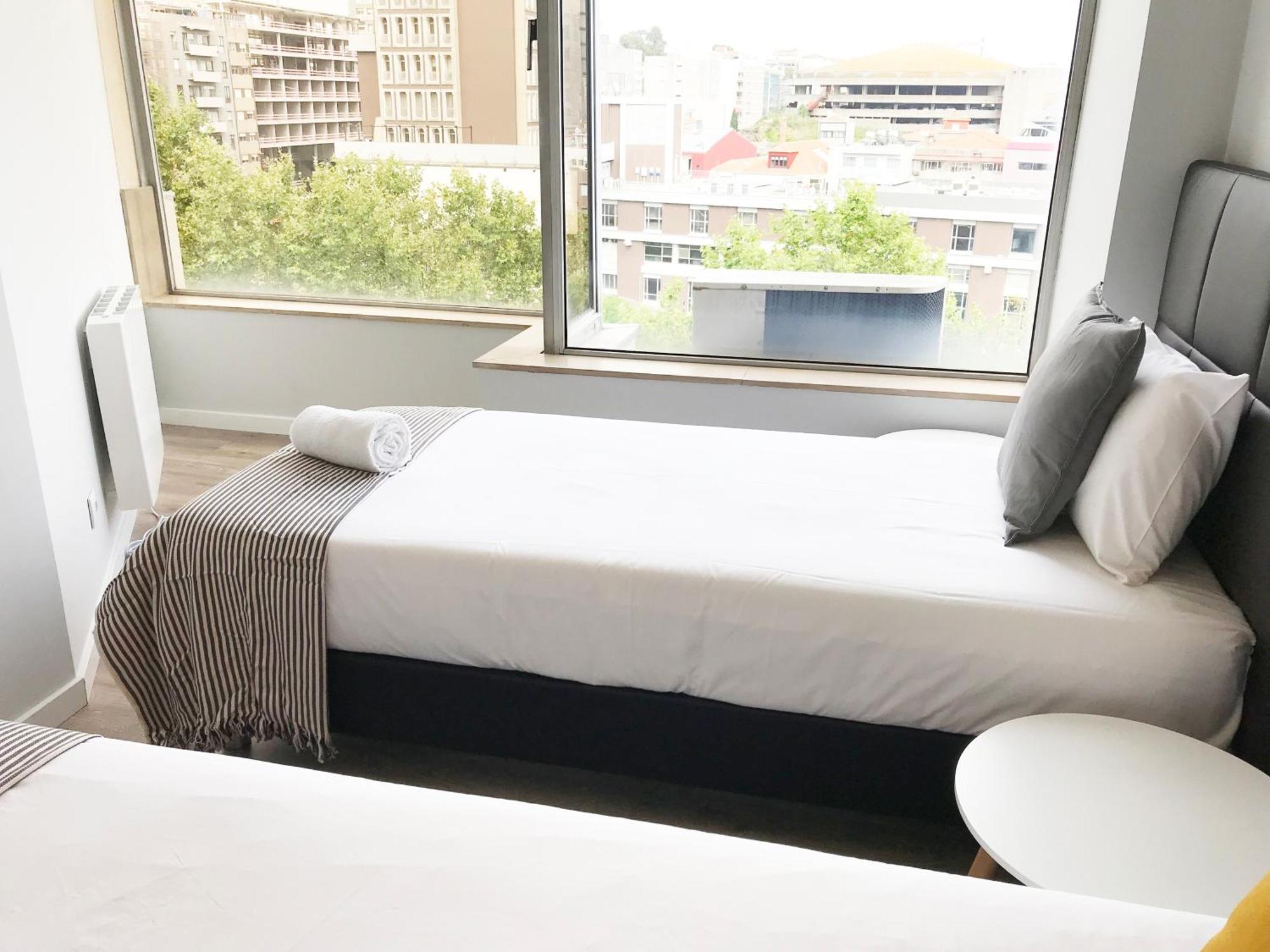 Camoes Lookout Apartment Porto Ngoại thất bức ảnh